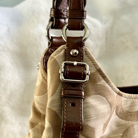 Coach handbag - Picture 9 of 9